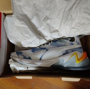 Puma LQDcell basketball sneakers